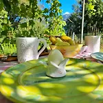 Attersee - Atemberaubende Lage - Bezauberndes Hideaway *