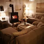 Attersee - Atemberaubende Lage - Bezauberndes Hideaway Vakantiehuis Unterach am Attersee