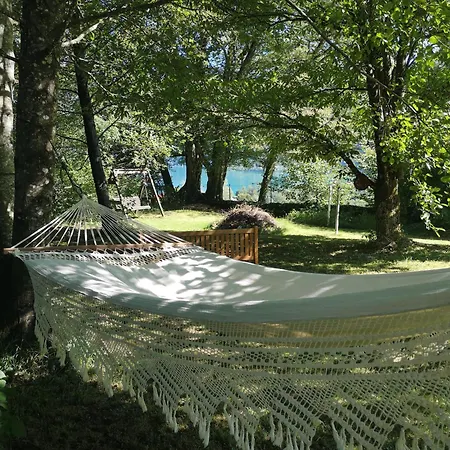 Сasa de vacaciones Attersee - Atemberaubende Lage - Bezauberndes Hideaway Unterach am Attersee