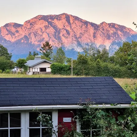 Attersee - Atemberaubende Lage - Bezauberndes Hideaway *