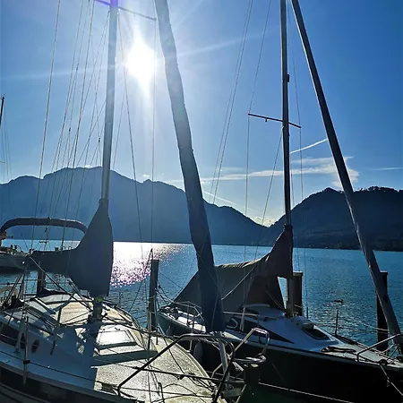 Attersee - Atemberaubende Lage - Bezauberndes Hideaway * אונטראך אם אטרזה
