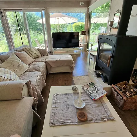 Attersee - Atemberaubende Lage - Bezauberndes Hideaway Hébergement de vacances Unterach am Attersee