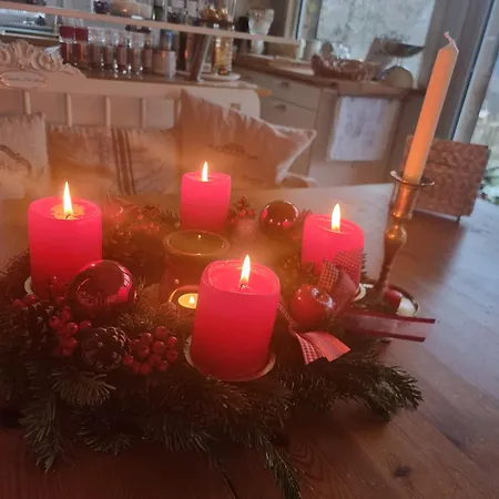 Attersee - Atemberaubende Lage - Bezauberndes Hideaway