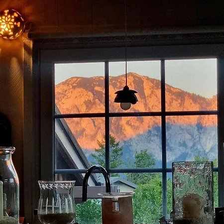 Casa vacanze Attersee - Atemberaubende Lage - Bezauberndes Hideaway