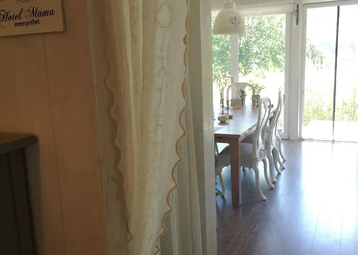 Attersee - Atemberaubende Lage - Bezauberndes Hideaway *