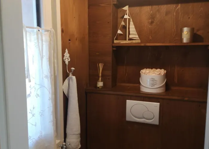 Tatil Evi Attersee - Atemberaubende Lage - Bezauberndes Hideaway Unterach am Attersee