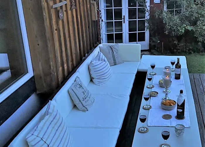 Attersee - Atemberaubende Lage - Bezauberndes Hideaway Tatil Evi *