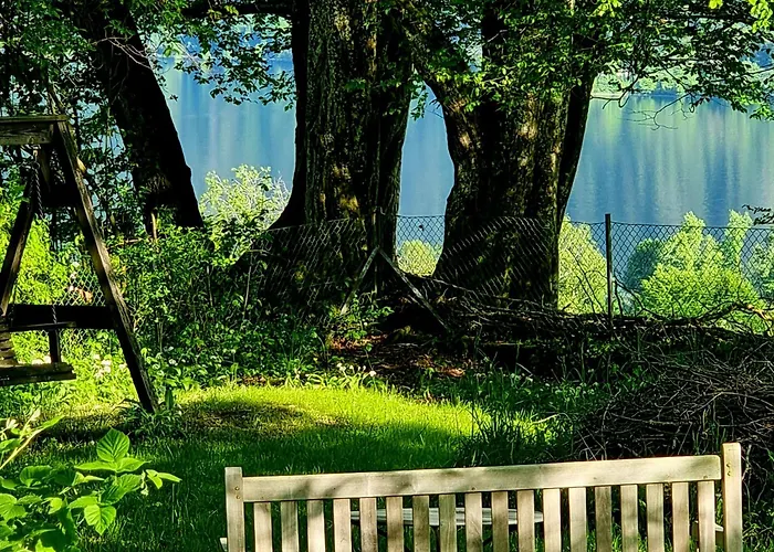 Attersee - Atemberaubende Lage - Bezauberndes Hideaway Unterach am Attersee
