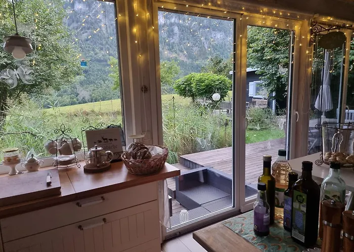 Attersee - Atemberaubende Lage - Bezauberndes Hideaway