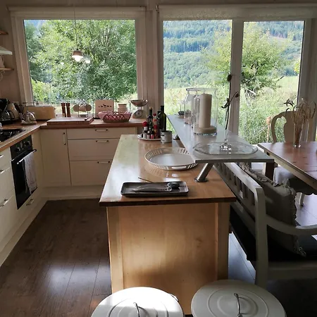 Attersee - Atemberaubende Lage - Bezauberndes Hideaway *