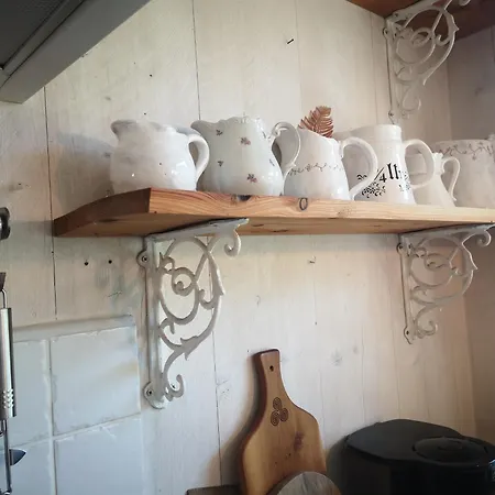 Attersee - Atemberaubende Lage - Bezauberndes Hideaway *