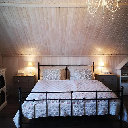 Attersee - Atemberaubende Lage - Bezauberndes Hideaway * 阿特湖畔翁特拉赫