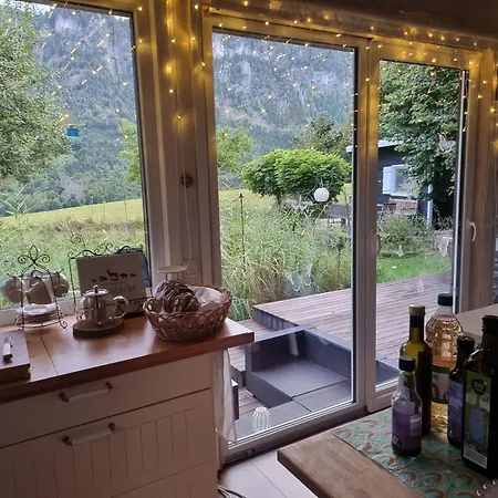 Attersee - Atemberaubende Lage - Bezauberndes Hideaway