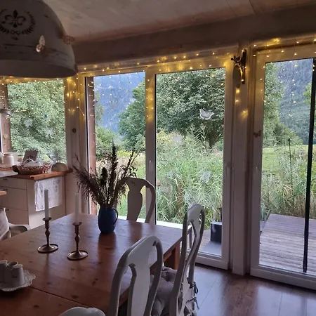 Attersee - Atemberaubende Lage - Bezauberndes Hideaway * 阿特湖畔翁特拉赫